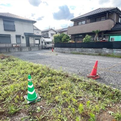 実測120.84㎡約36.5坪※三角コーンで囲まれた部分が敷地です。