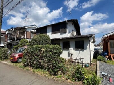 所沢市西狭山ケ丘1丁目｜建築条件なしの閑静な住宅街に佇む約41坪の住宅用地｜古家付土地